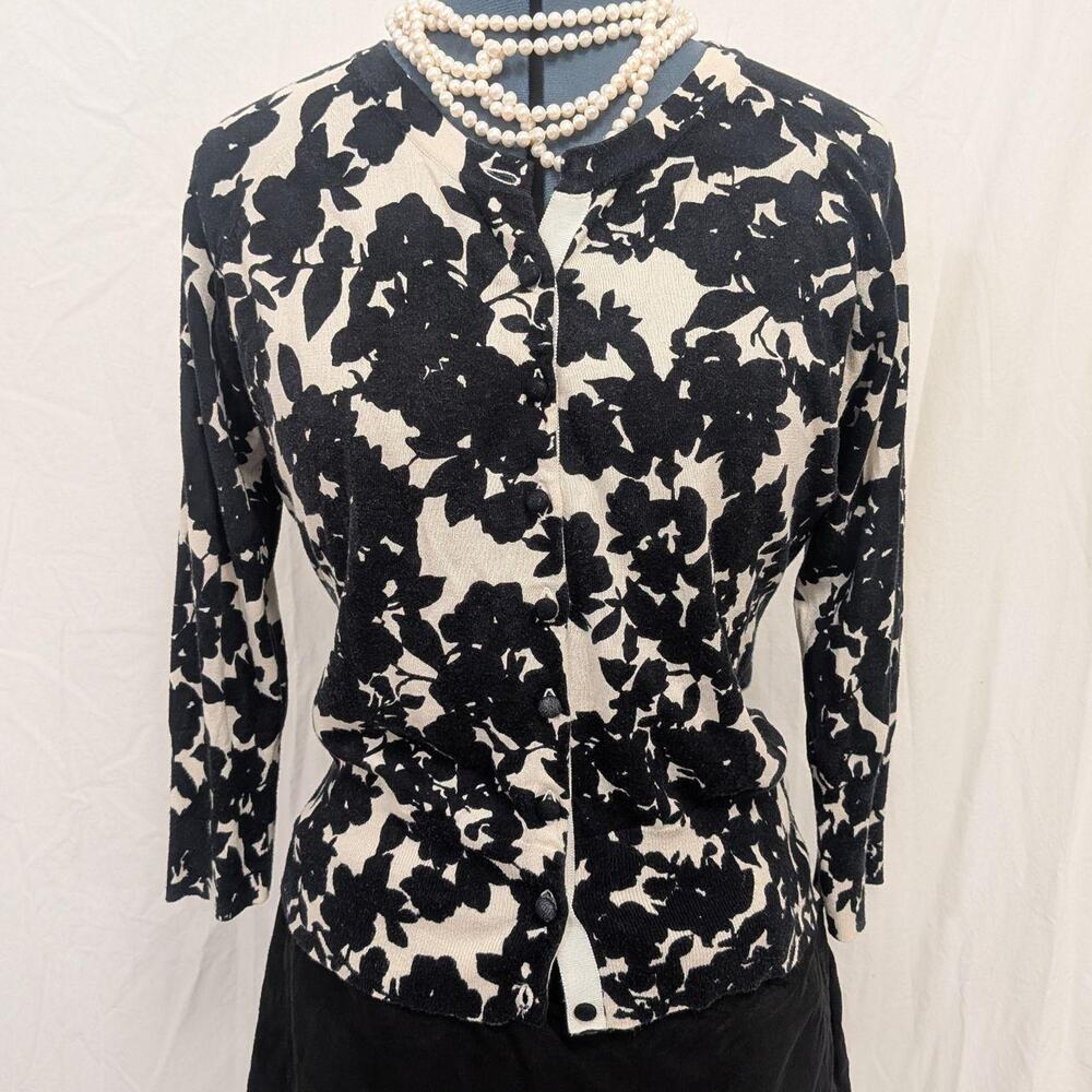 Banana Republic black floral cotton‑silk cardigan, size L Made in Hong Kong